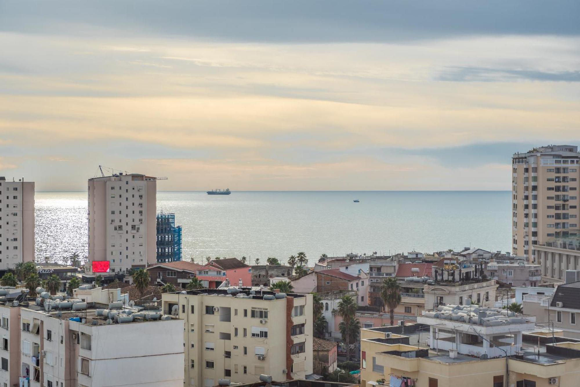 Sky Apartments Durrës Eksteriør bilde